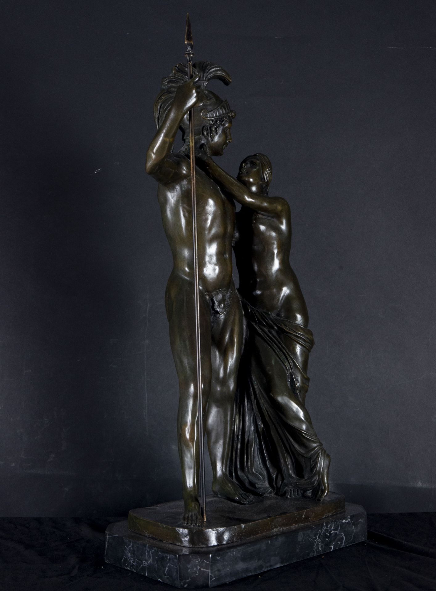 Mars and Venus, Large Grand Tour group in Patinated Bronze, Italy, 19th century - Image 3 of 4