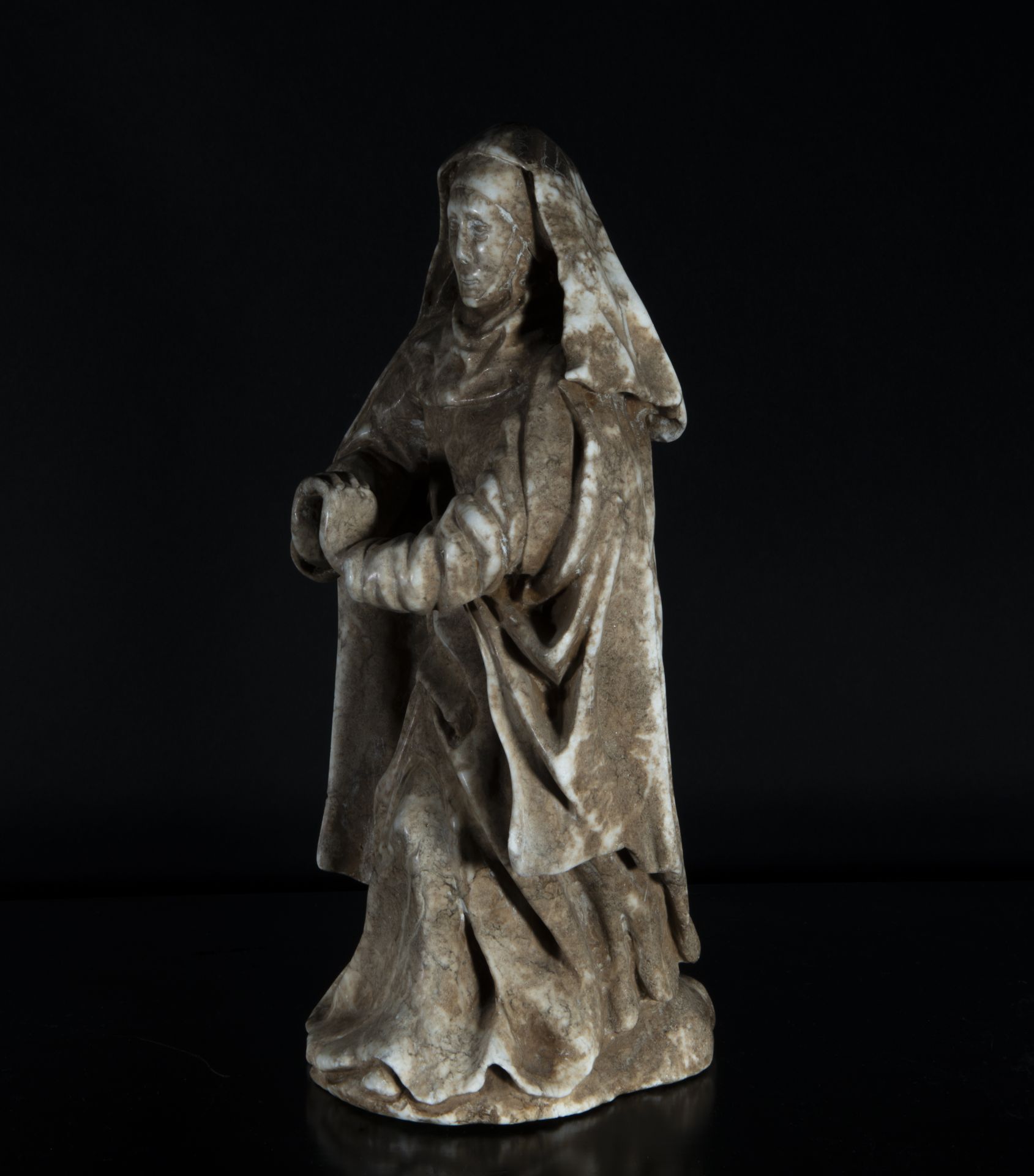 Portuguese Virgin in Alabaster carving, possibly 17th century, Portuguese work - Image 2 of 4