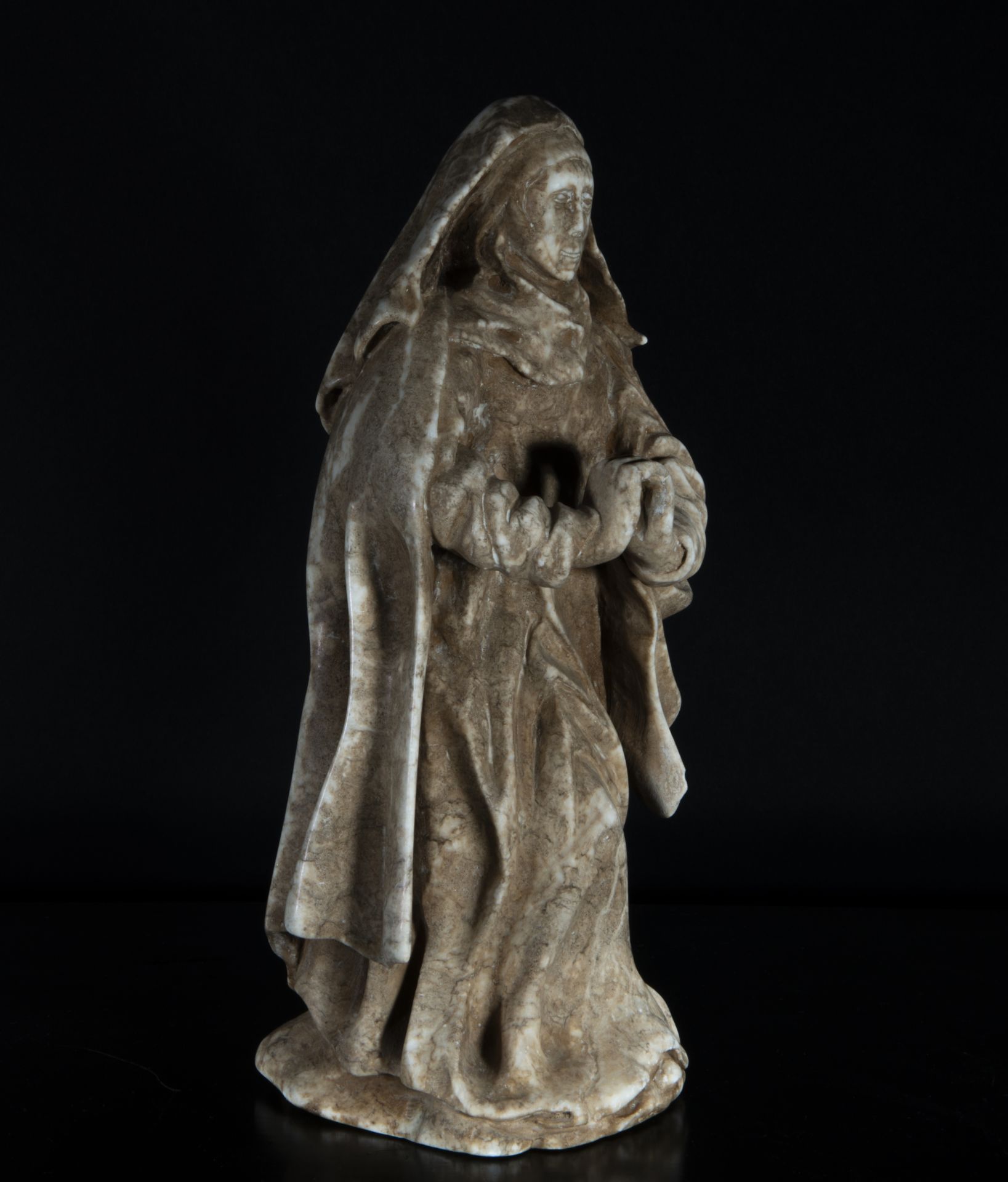 Portuguese Virgin in Alabaster carving, possibly 17th century, Portuguese work - Image 4 of 4