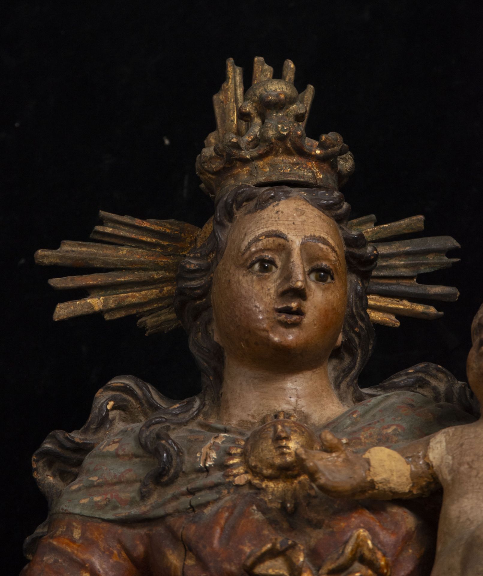 Highly important Brazilian colonial work of the late 17th century - early 18th century, Crowned Virg - Image 2 of 7