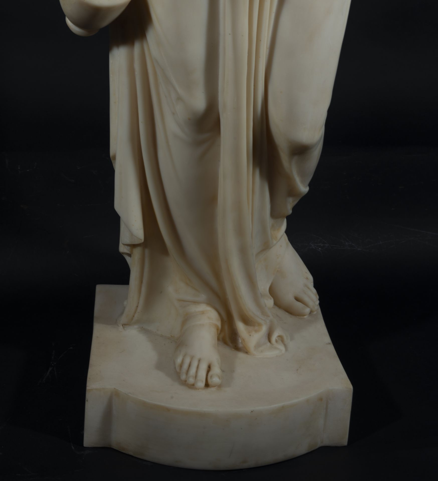 Large Decorative Italian Venus in carved Italian Alabaster for interior decoration, 20th century - Image 4 of 6