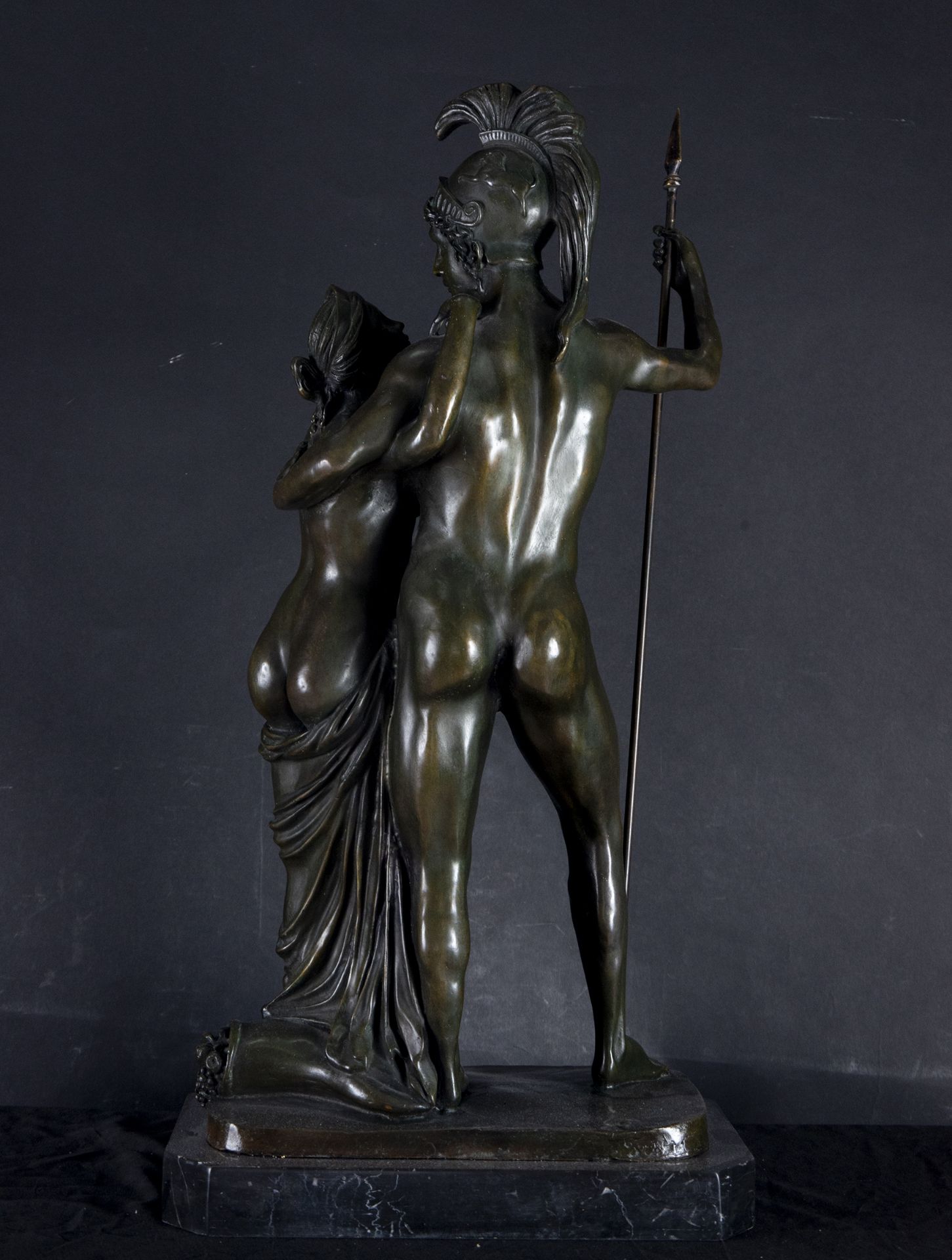 Mars and Venus, Large Grand Tour group in Patinated Bronze, Italy, 19th century - Image 4 of 4