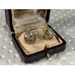 Pair of Victorian earrings in 9K gold and old cut diamonds
