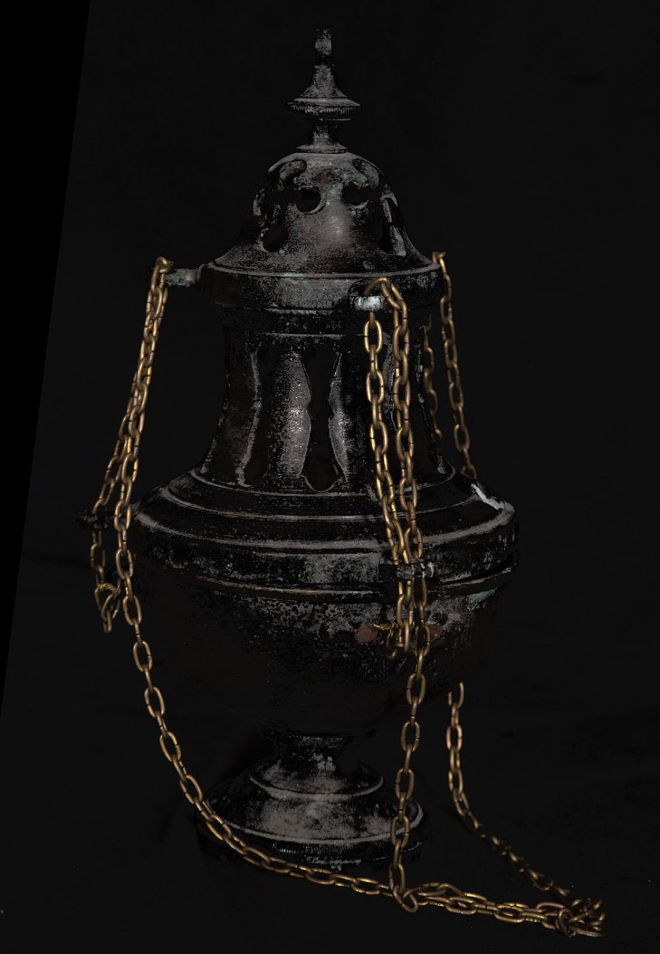 Gothic Censer and Pyx in Bronze from the 15th century - Image 2 of 4