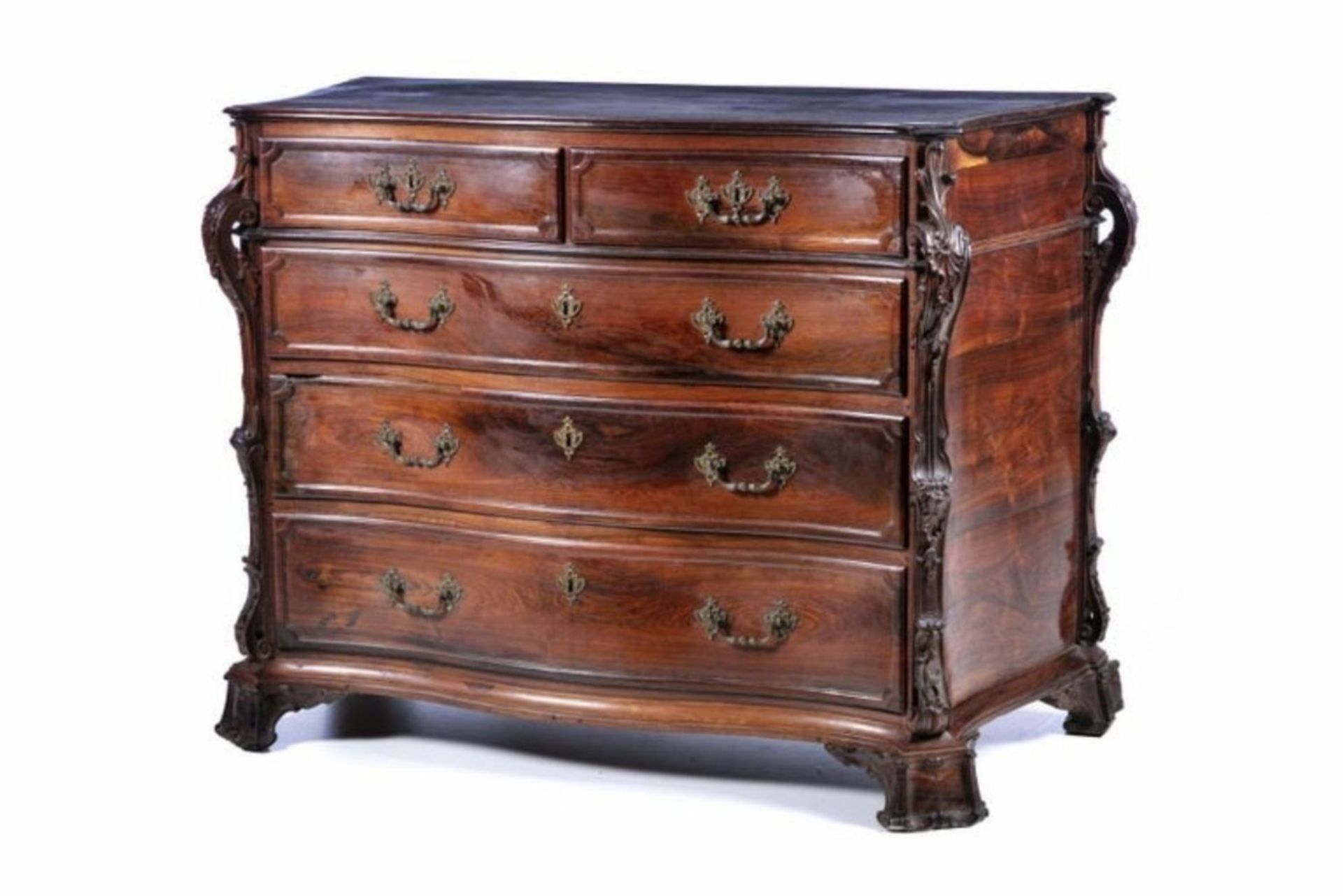 Important Portuguese Colonial Jorge I Chest of Drawers in solid Brazilian Rosewood, Portuguese work  - Image 2 of 3