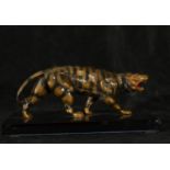 Beautiful Panther in polychrome bronze with carved emerald eyes, Italian Deco work from the 40s-50s,