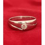 18 kt white gold solitaire model ring