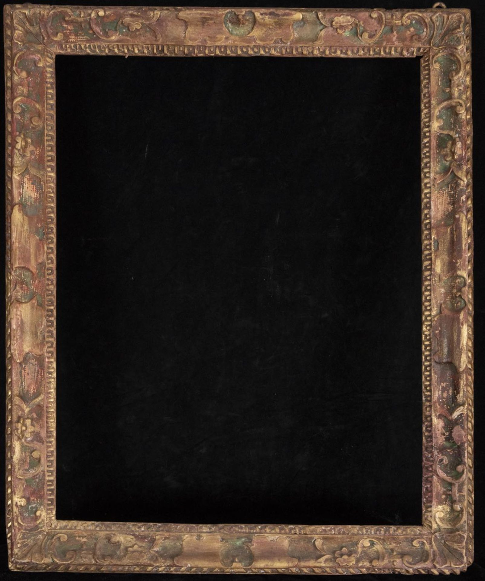 Colonial frame in gilded and polychrome tropical wood Mexican from the 17th century
