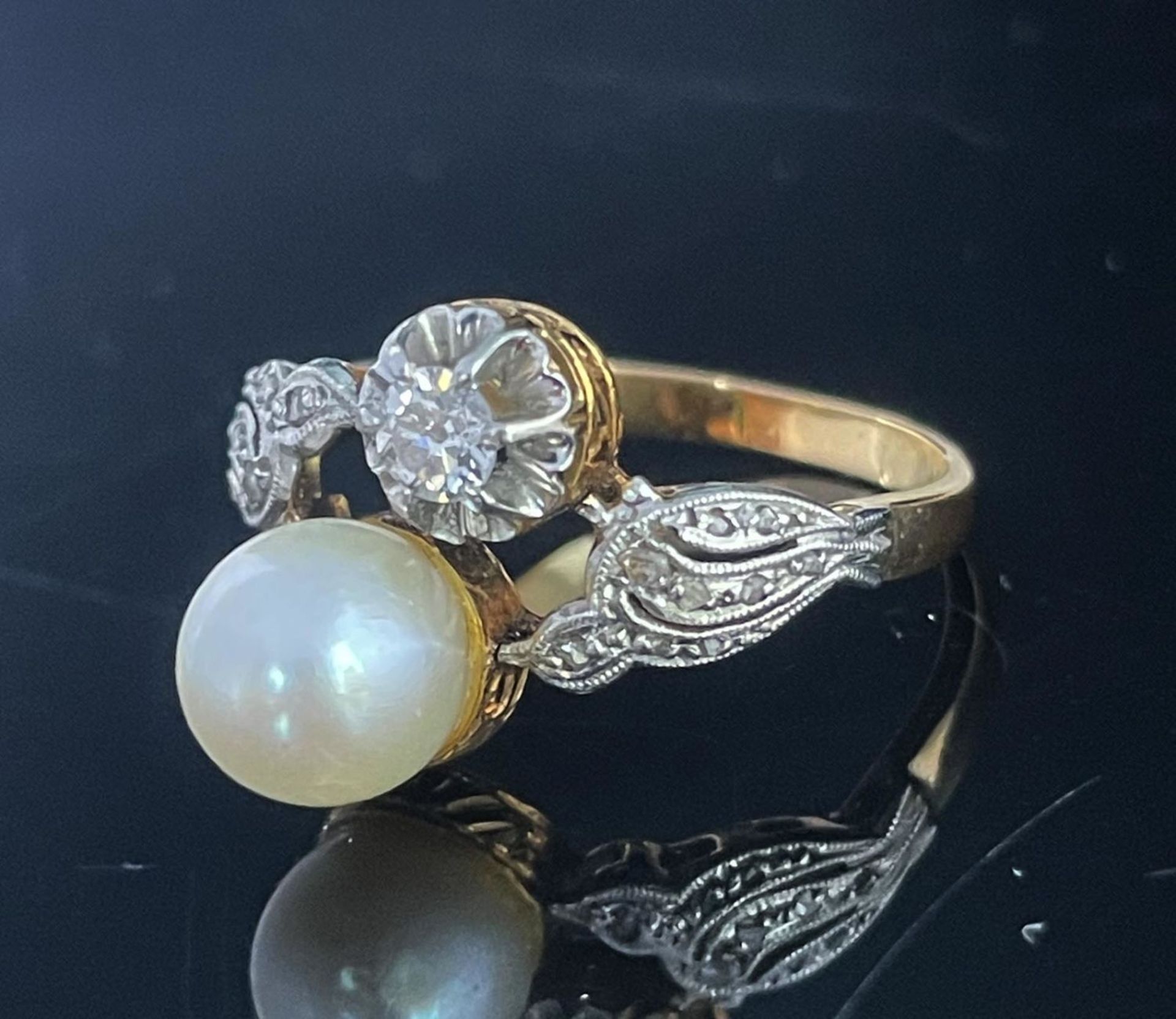 Vintage Yellow Gold Ring with Japanese Cultured Pearl and Diamond - Bild 2 aus 3