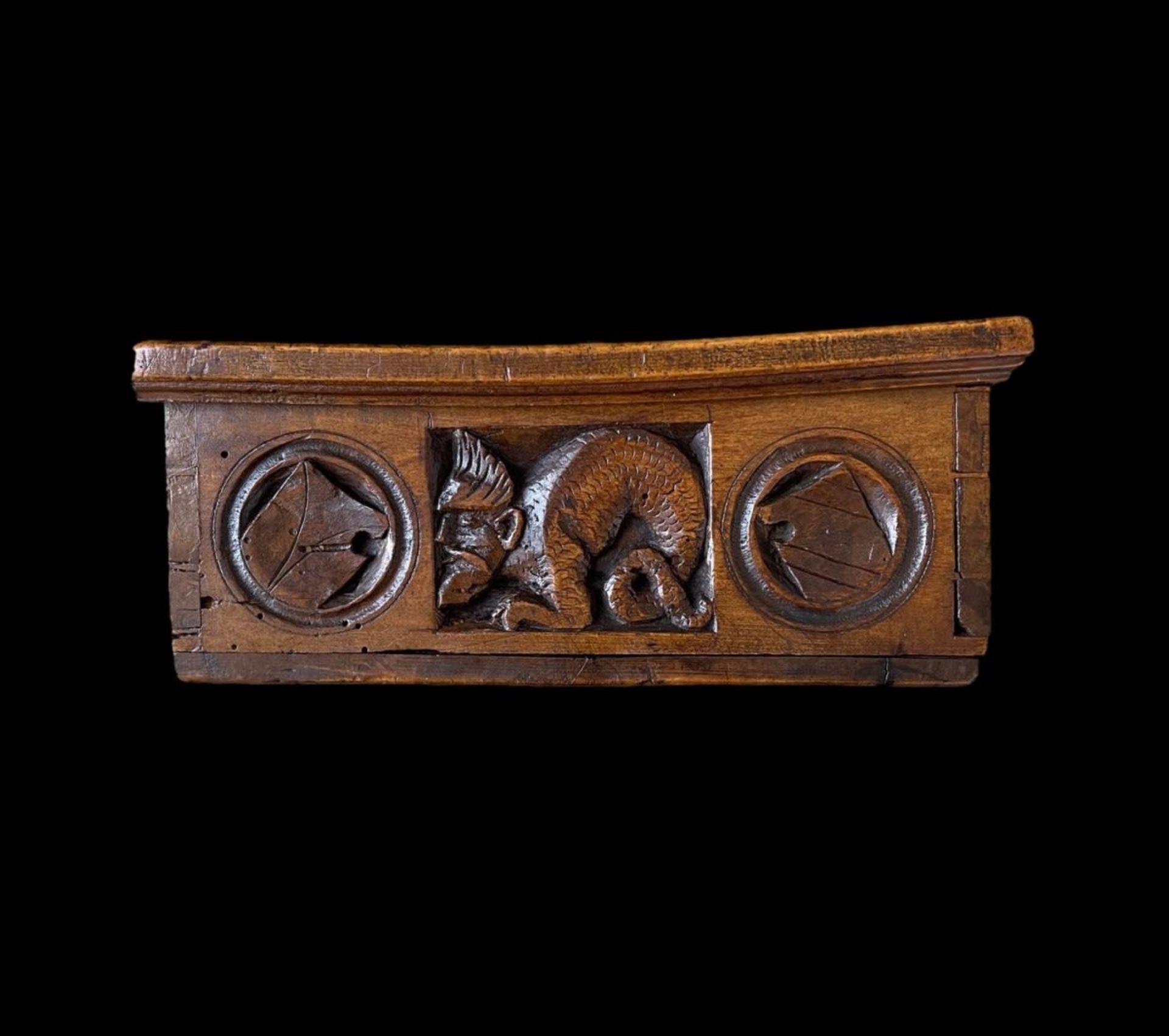 German Medieval Bride Chest, 15th century , in oak and cast iron - Image 5 of 7