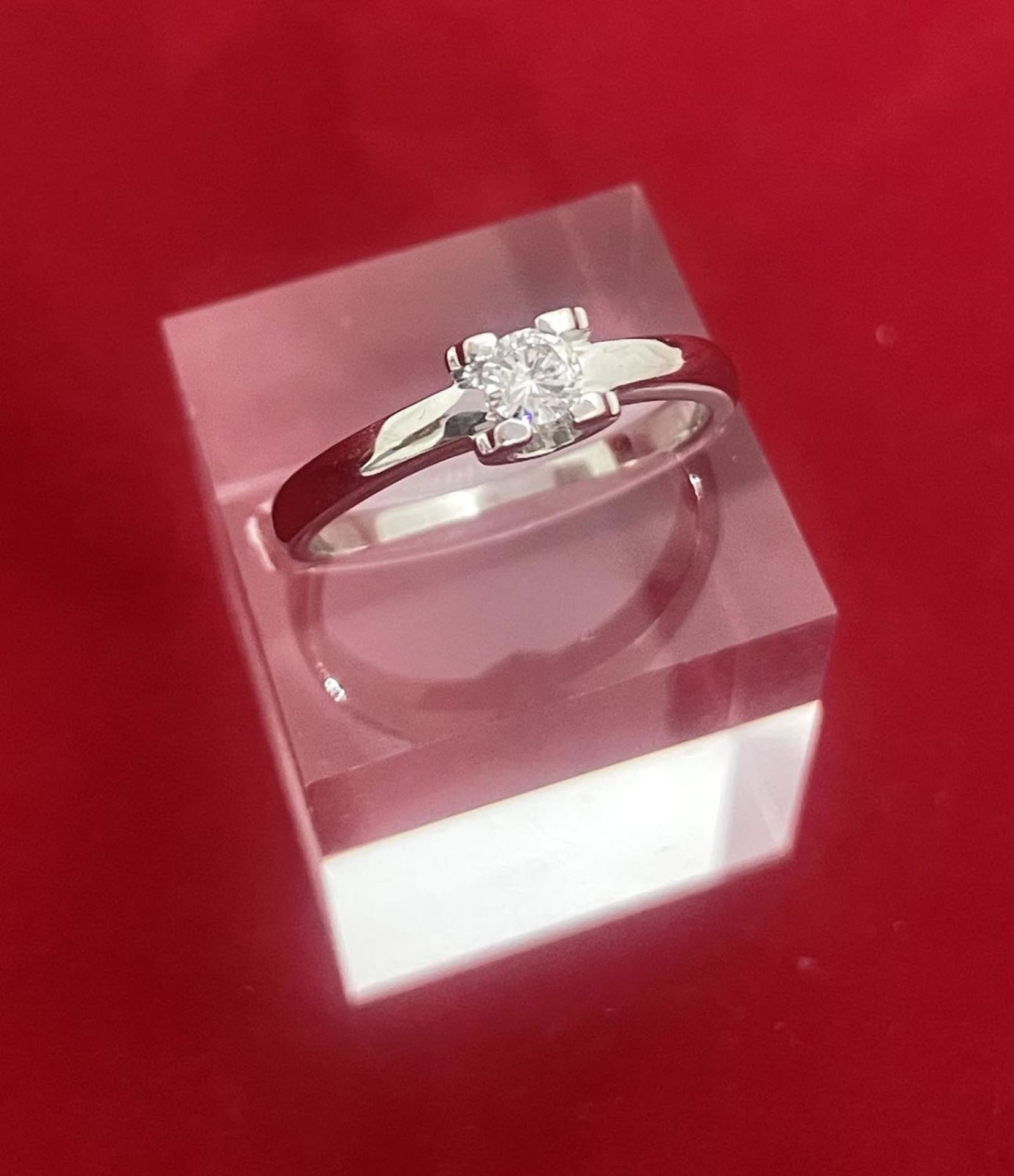 18 kt white gold solitaire ring - Image 3 of 4