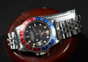 Magnificent Rolex Vintage GMT Master Mark II "Cornino" with "Pepsi" bezel and jubilee bracelet, in s