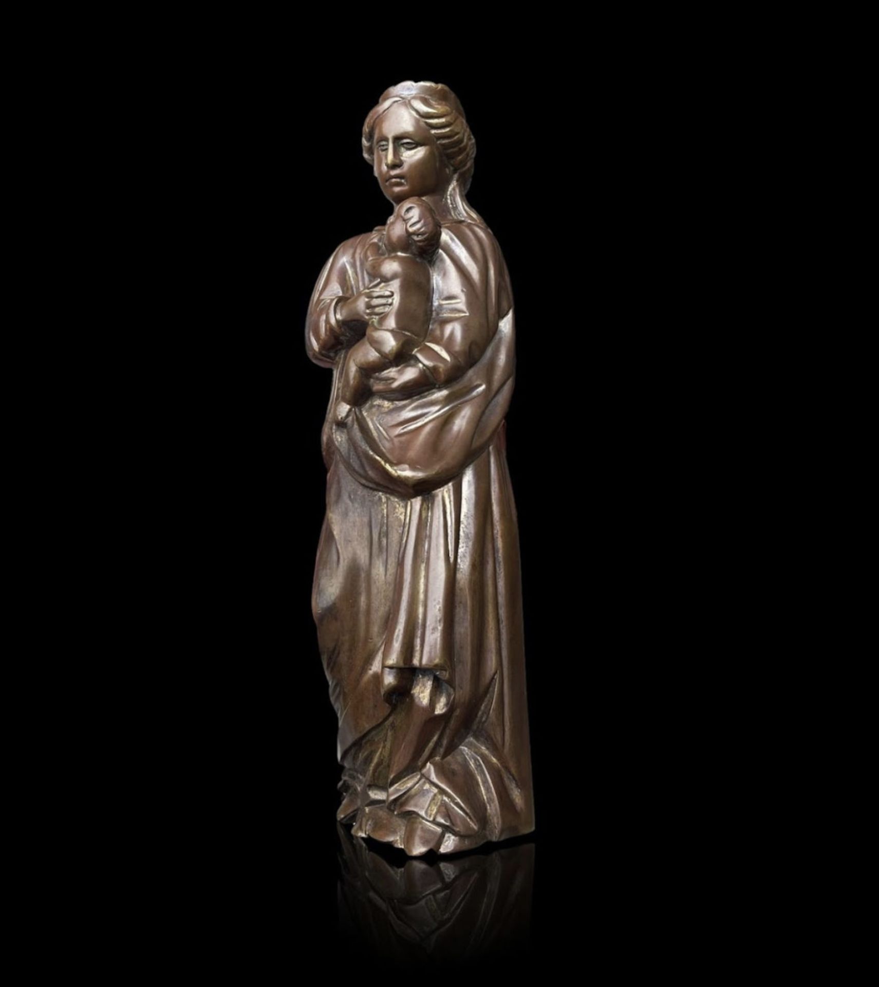 Large Virgin and Child from Mechelen in bronze from the mid-15th century, possibly forming part of a - Image 3 of 5
