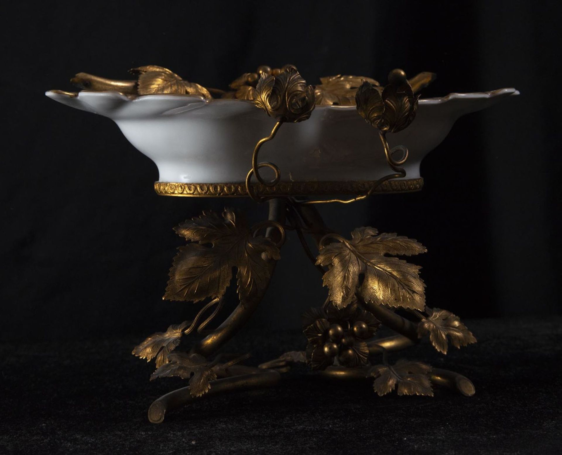 Elegant French tureen with Cherub-shaped lid and faun legs, 19th century, in 925 Sterling silver - Image 5 of 5