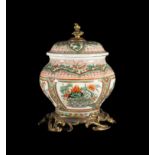 Potiche mounted in mercury-gilded bronze in Samson porcelain in the Chinese Kangxi famille verte sty