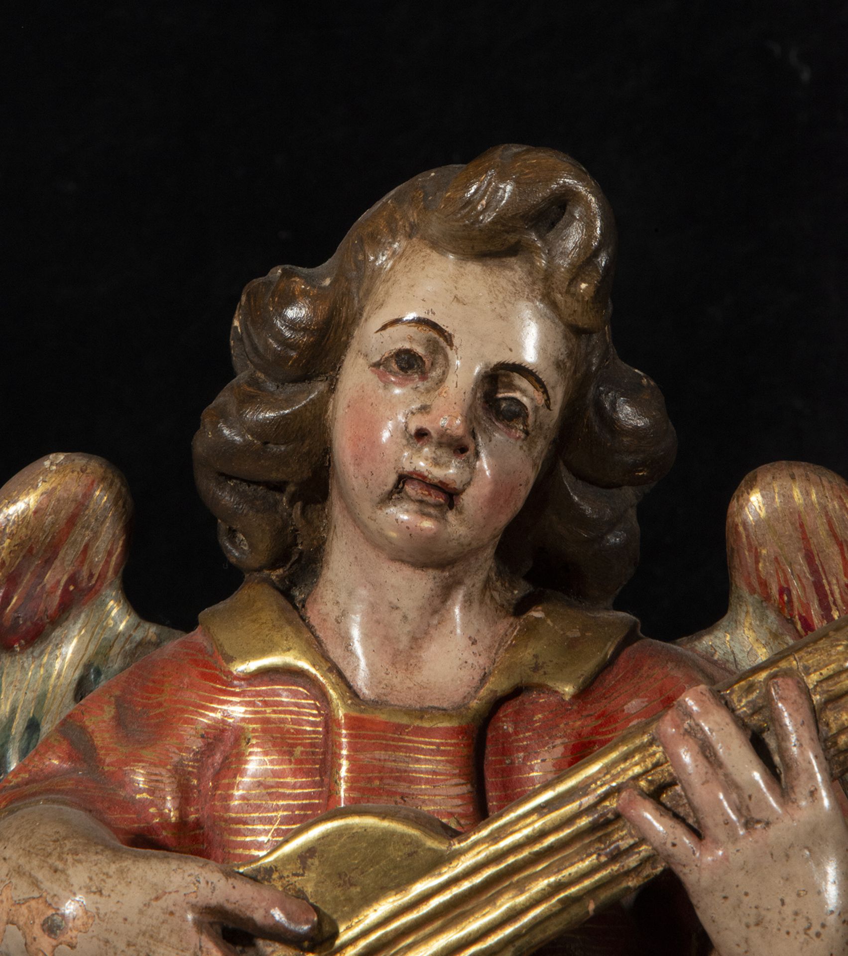 Pair of Elegant Portuguese or Sevillian Musician Angels from the late 16th century. Early 17th centu - Bild 3 aus 12