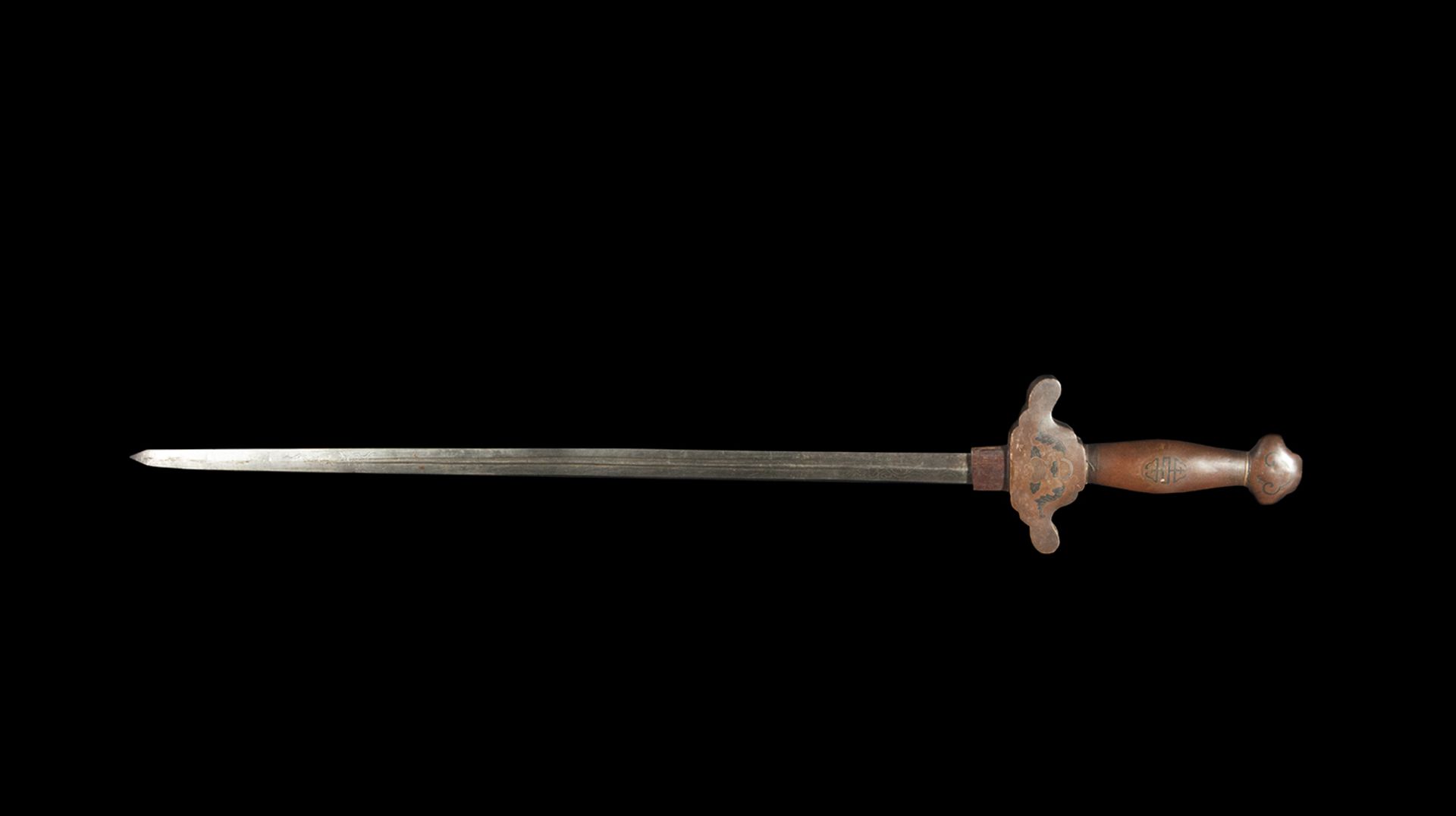 Chinese Imperial Guard sword in steel with copper sheath decorated with gold and silver thread, Qing - Image 2 of 5