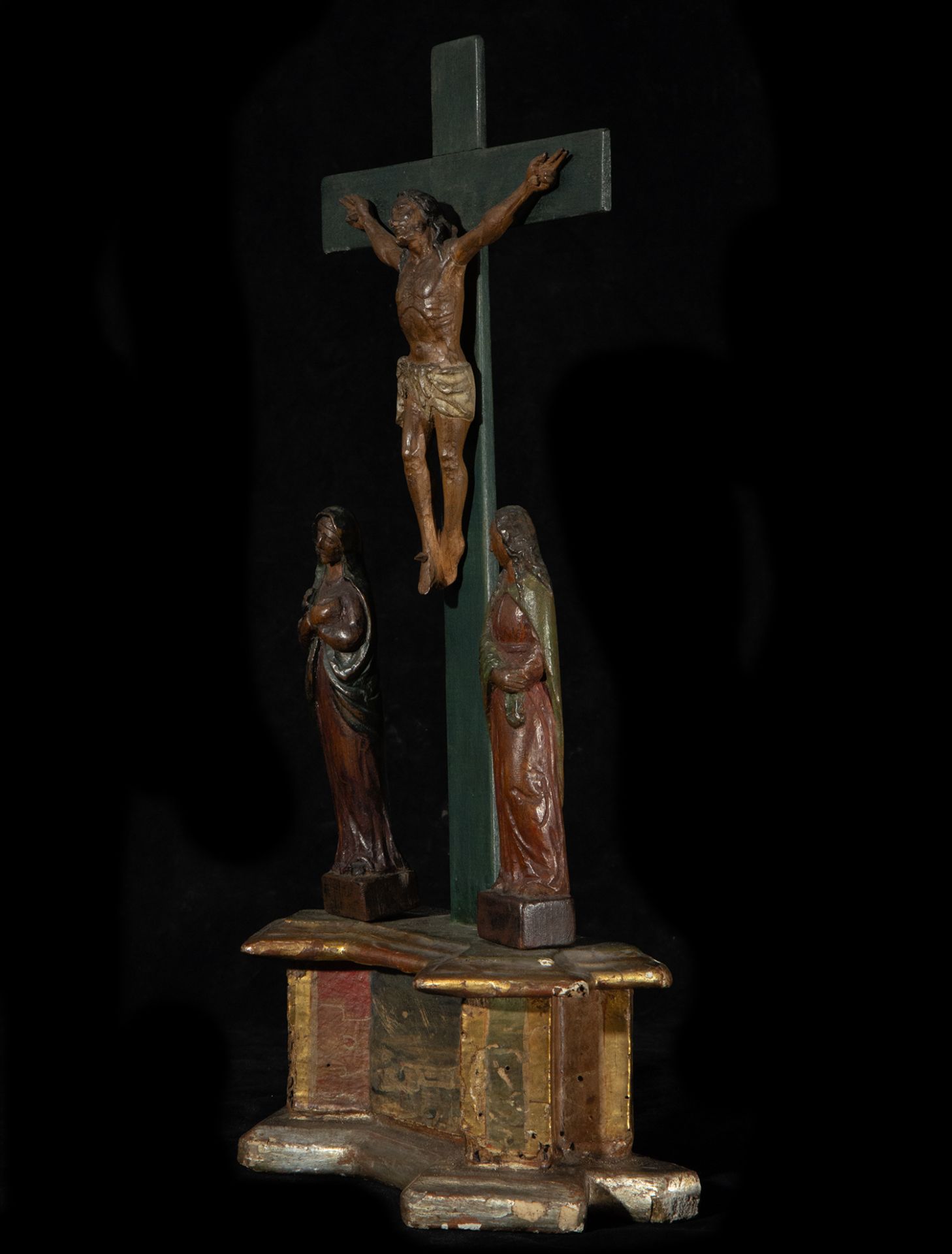 Portuguese colonial tabletop Calvary from the 16th - 17th centuries, Goa, in Teak wood - Image 4 of 6