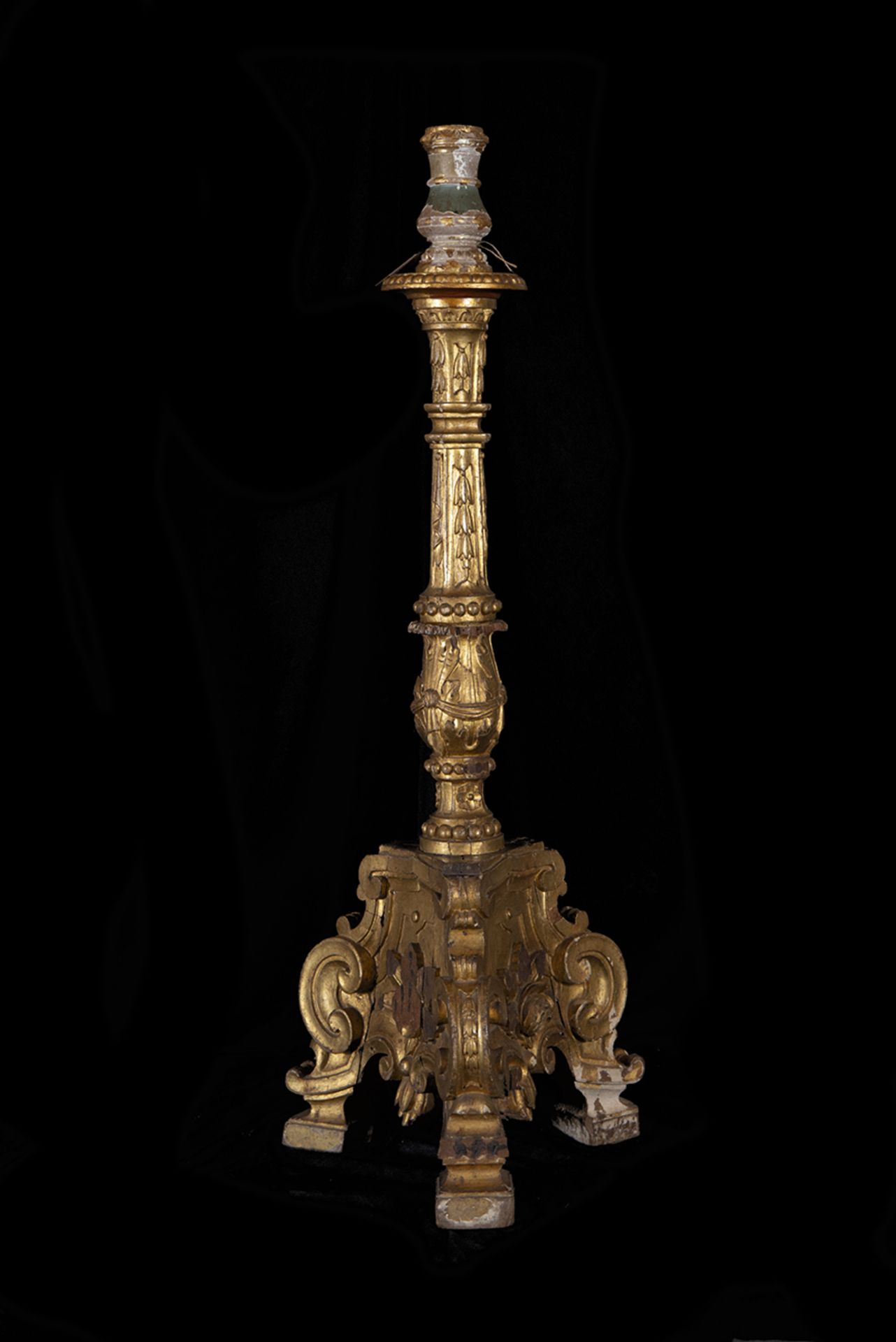 Large Portuguese torch holder in gilded wood, 18th century - Image 3 of 7