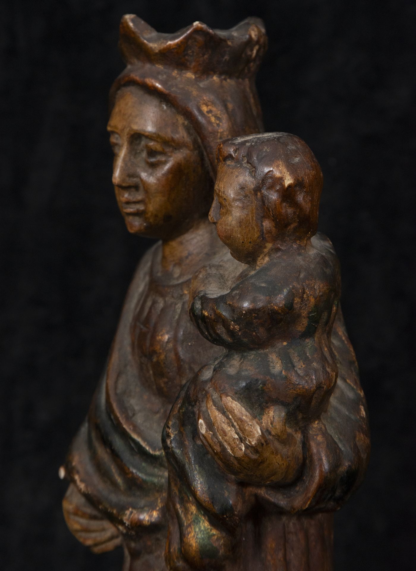 Exquisite Virgin and Child, possibly 17th century French Burgundy school - Image 5 of 7