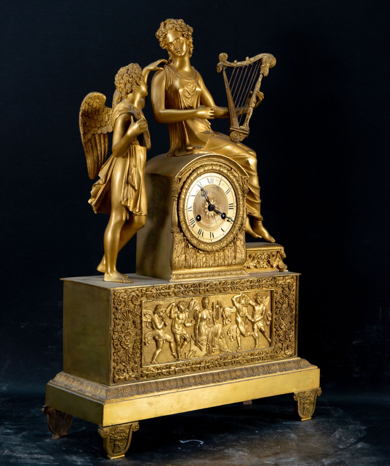 Large French Empire Clock in gilt bronze depicting Euterpe with Cupid, 19th century - Image 3 of 4