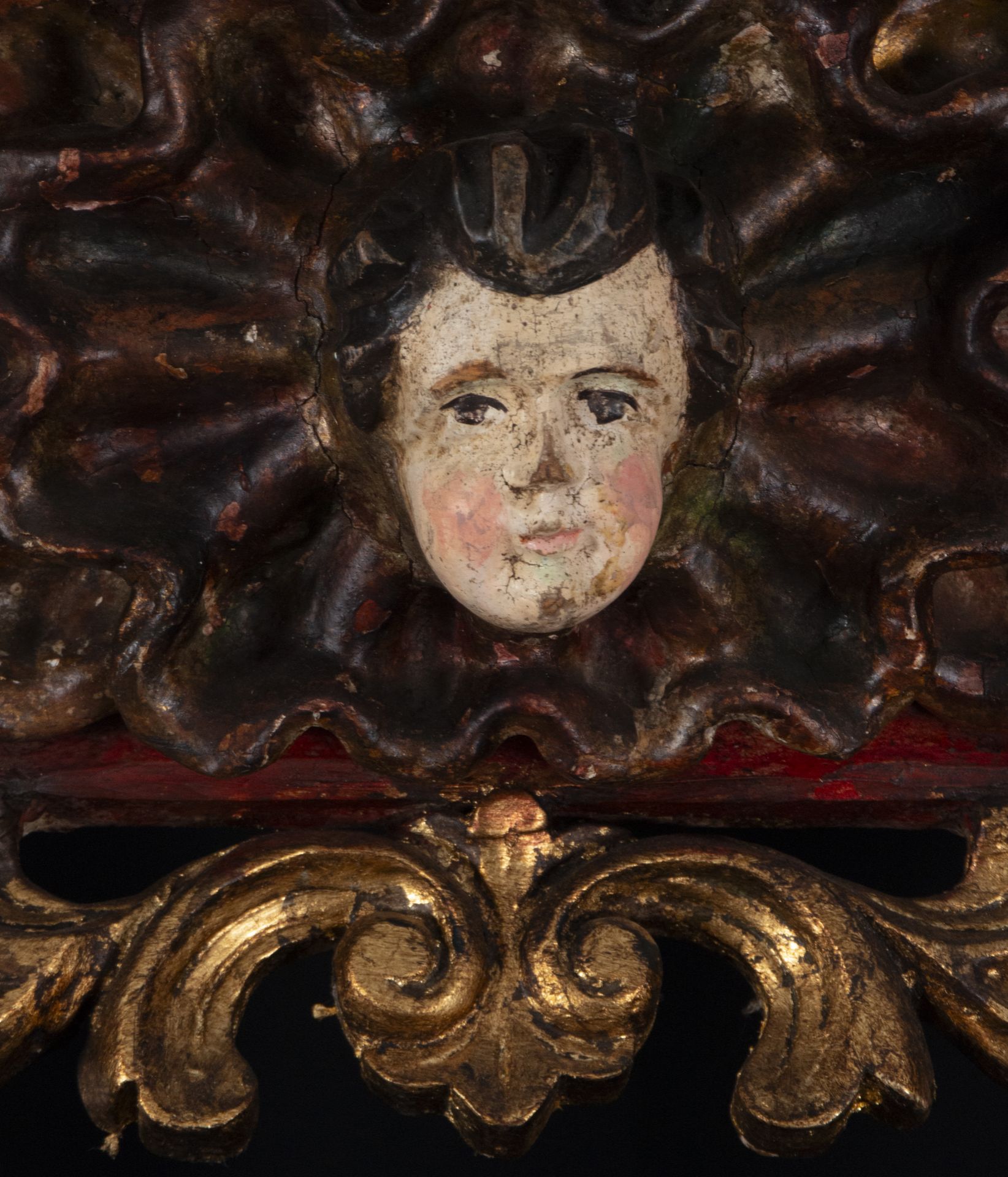 Novohispana Console in polychrome wood with Cherub finials, Mexican colonial work from the 18th cent - Bild 3 aus 7