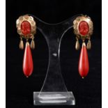 Elegant Italian earrings with caryatids and Mediterranean red coral tears mounted in gold, 19th cent