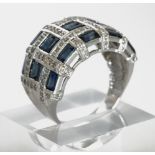 18 kt white gold ring with sapphires and diamonds