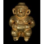 Decorative figure in low carat gold type "tumbaga" of Pre-Columbian style, 19th-20th centuries