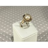 18k Gold and Natural Pearl Ring