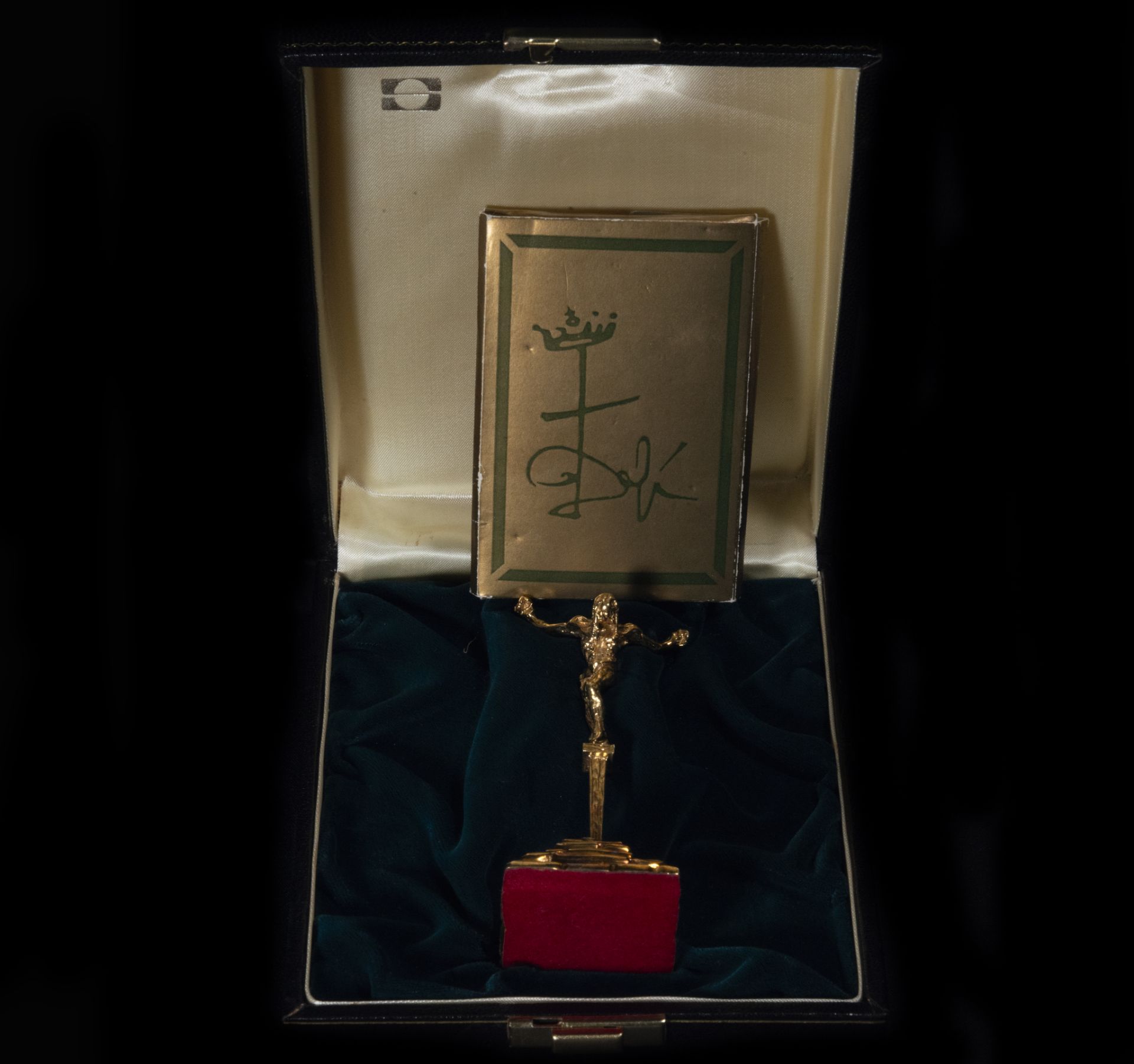 Salvador Dalí (Figueras, 1904 - Figueras, 1989), Saint John of the Cross in solid gold, with certifi - Image 8 of 9