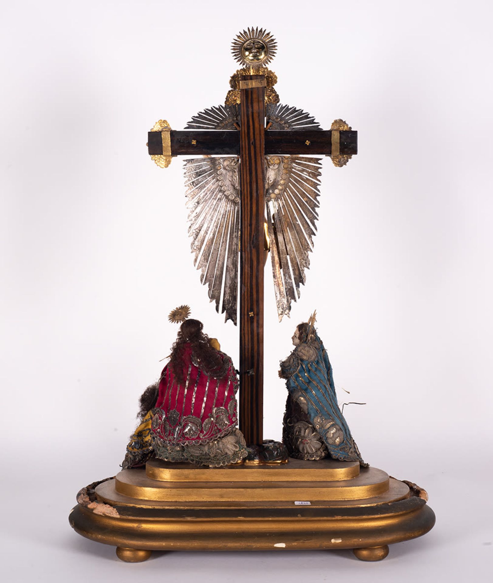 Exceptional 18th century Hispano Phillippine Calvary in ivory, rosewood and silver, with CITES - Image 10 of 10