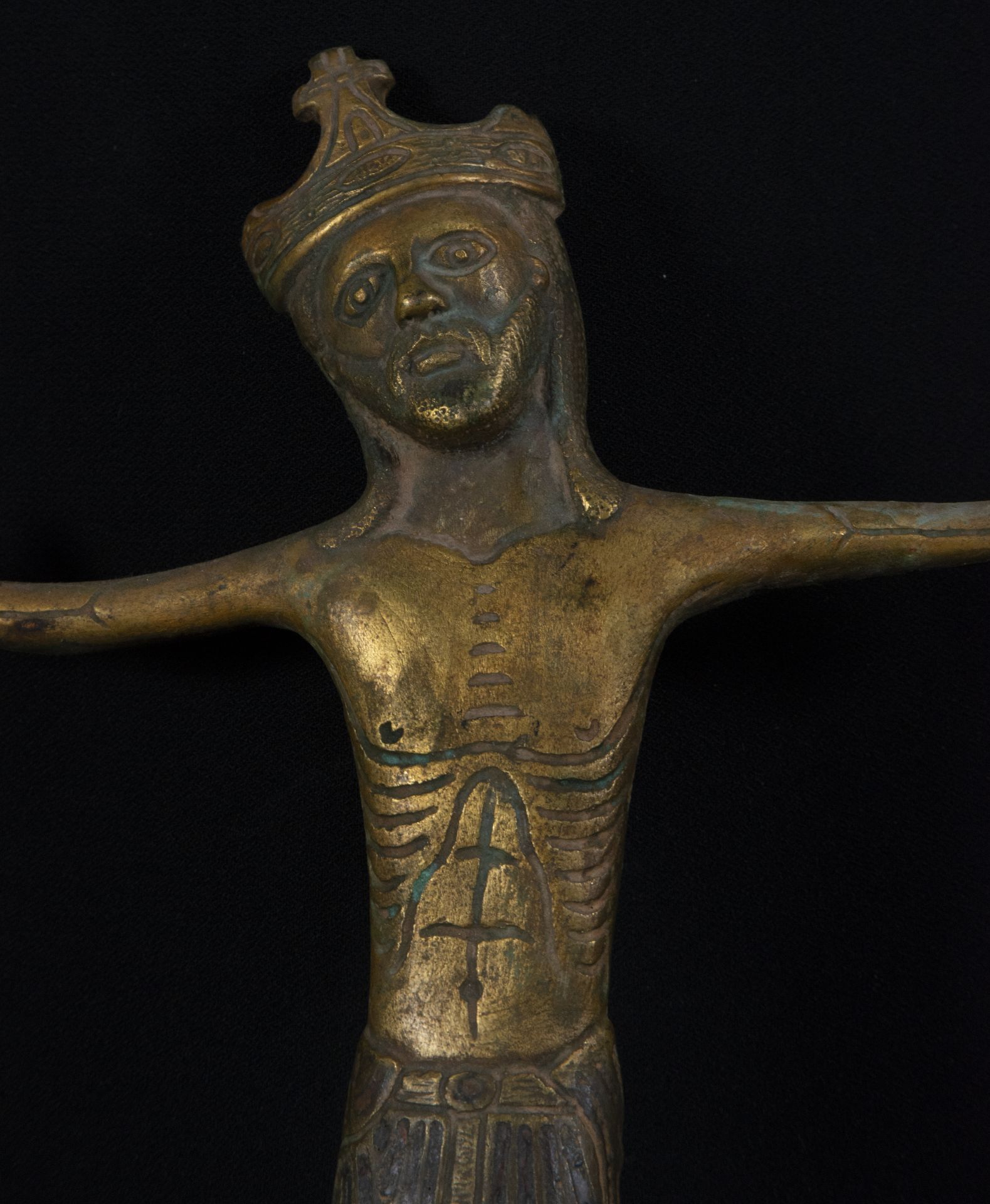 According to Limoges Gothic models, Christ in enamelled bronze - Image 2 of 4