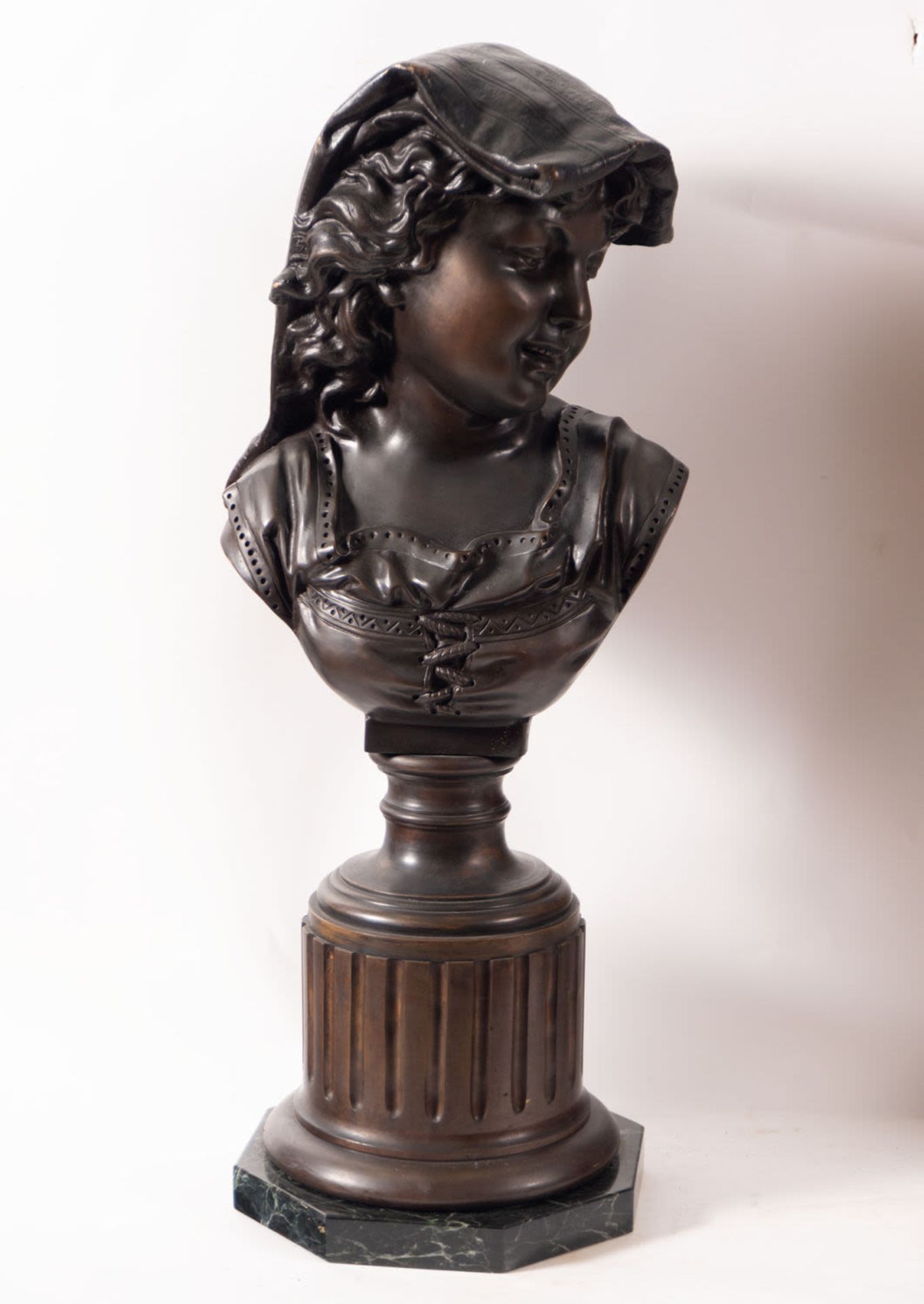 Pair of Busts of a Girl and a Boy in bronze, following models by Carpeaux, French school of the 19th - Image 2 of 7