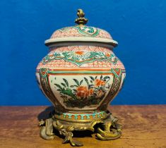 "Pot Pourri" mounted in gilt bronze Chinese style Kangxi famille verte, 19th century, French work ar