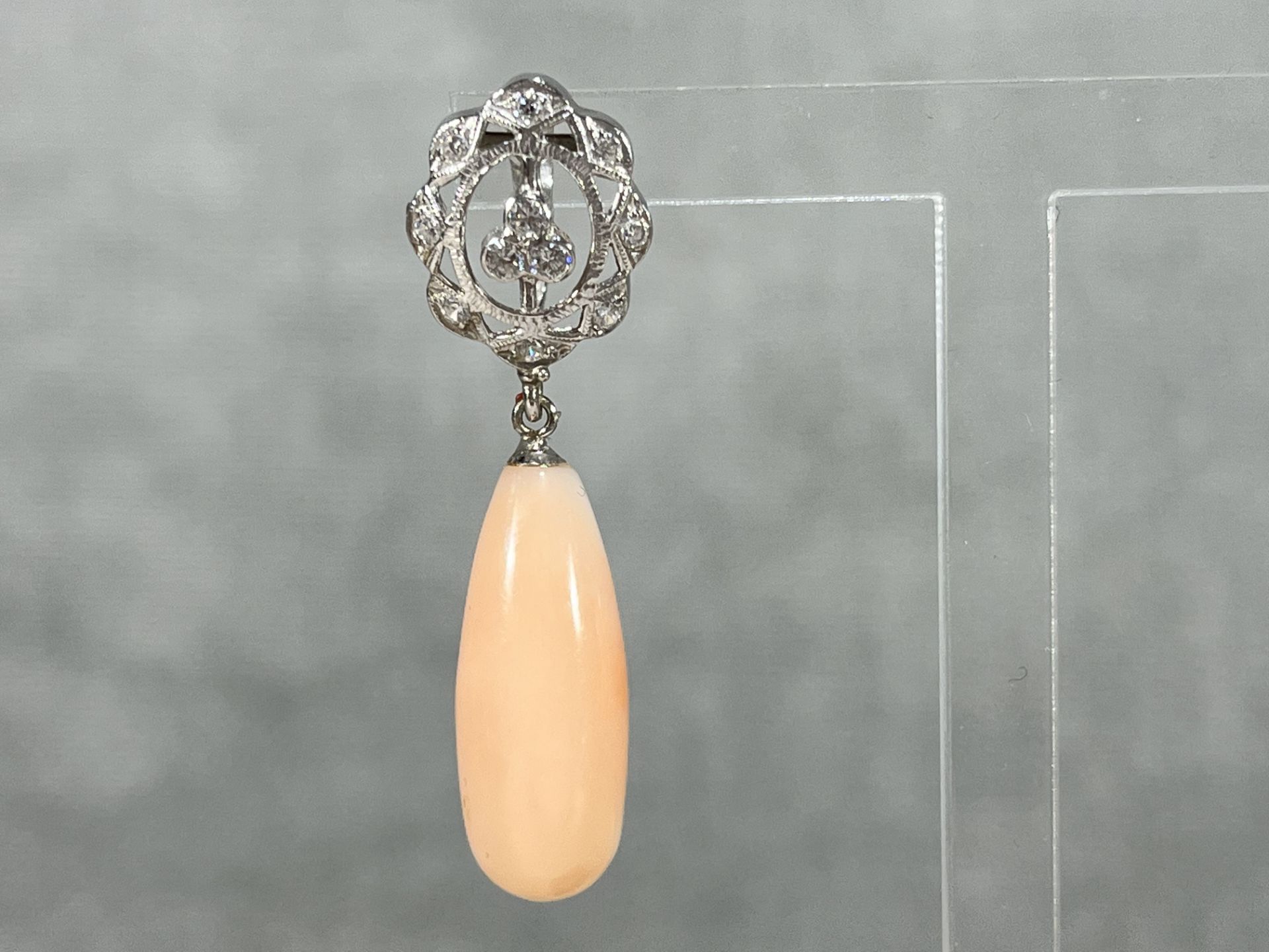 Pair of angelskin coral and 18k white gold earrings - Image 2 of 4