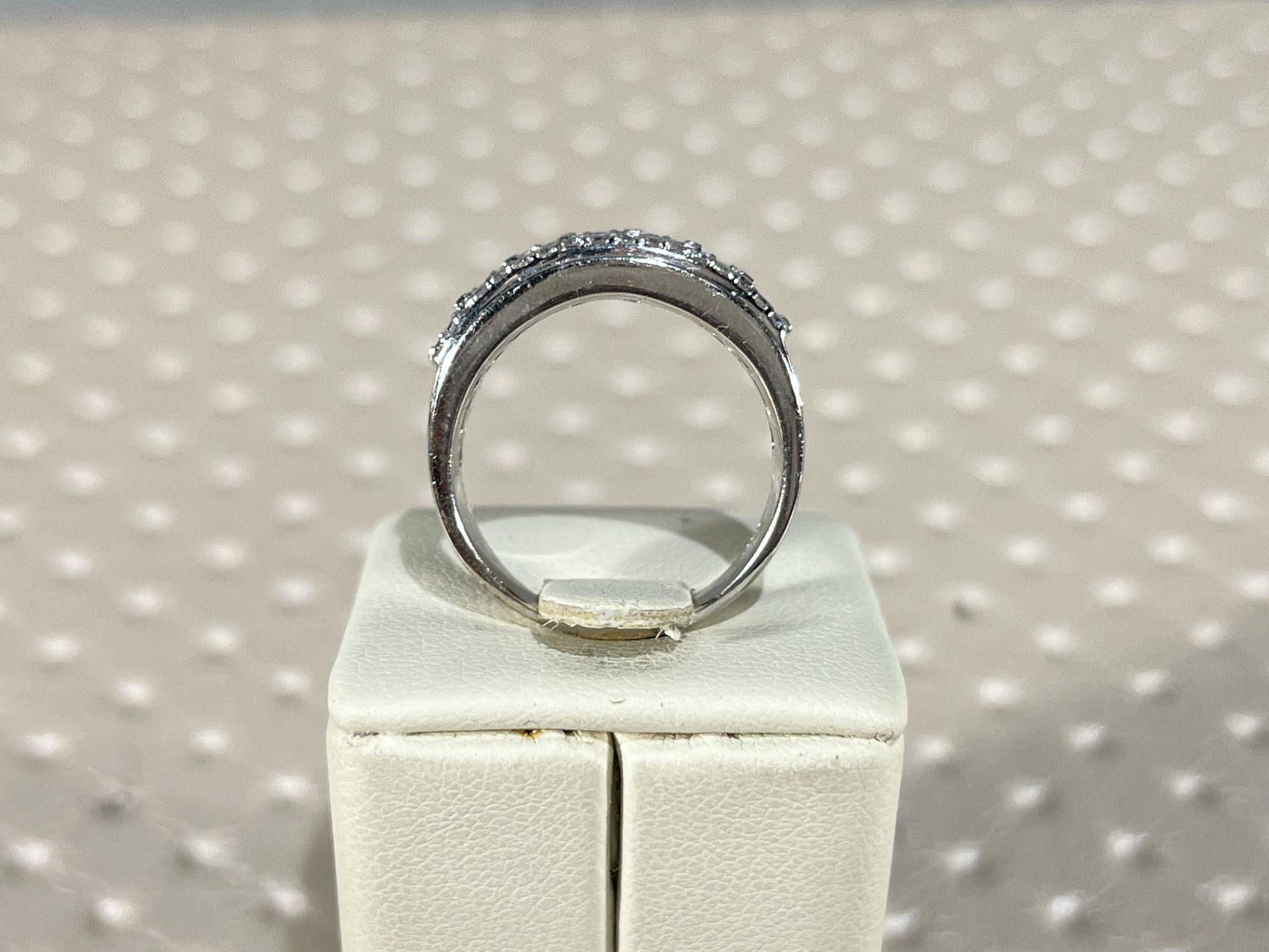 White GOLD and diamond ring - Bild 4 aus 6