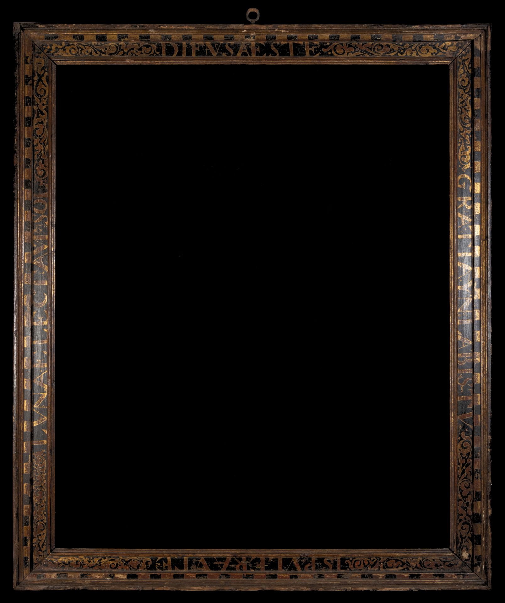 Spectacular antique sgraffito frame from the 16th century Hispanic Flemish from the 16th century