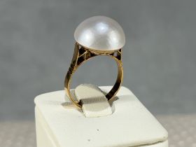 18k GOLD and natural pearl ring
