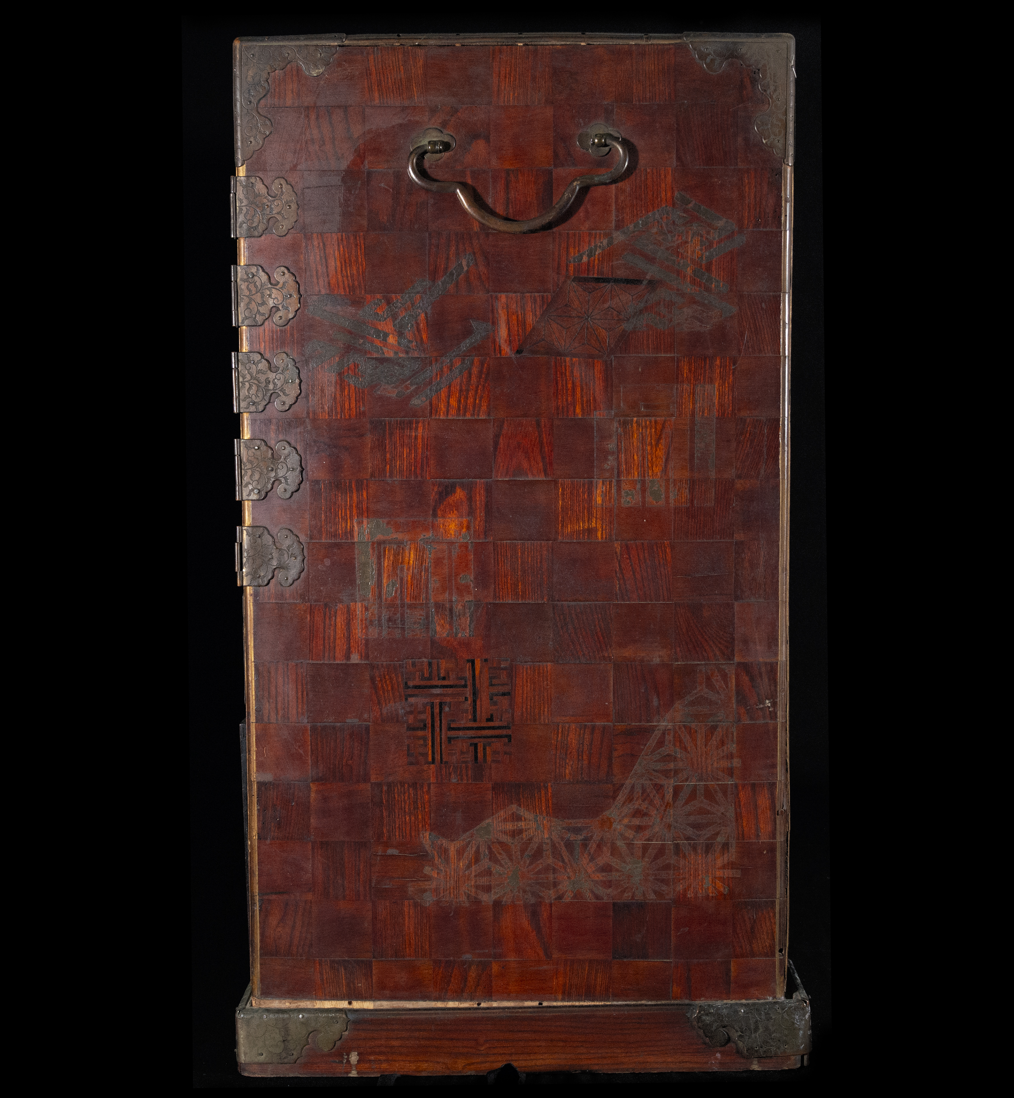 Beautiful Meiji Cabinet in Japanese Cedar marquetry from the 18th century - Image 4 of 5