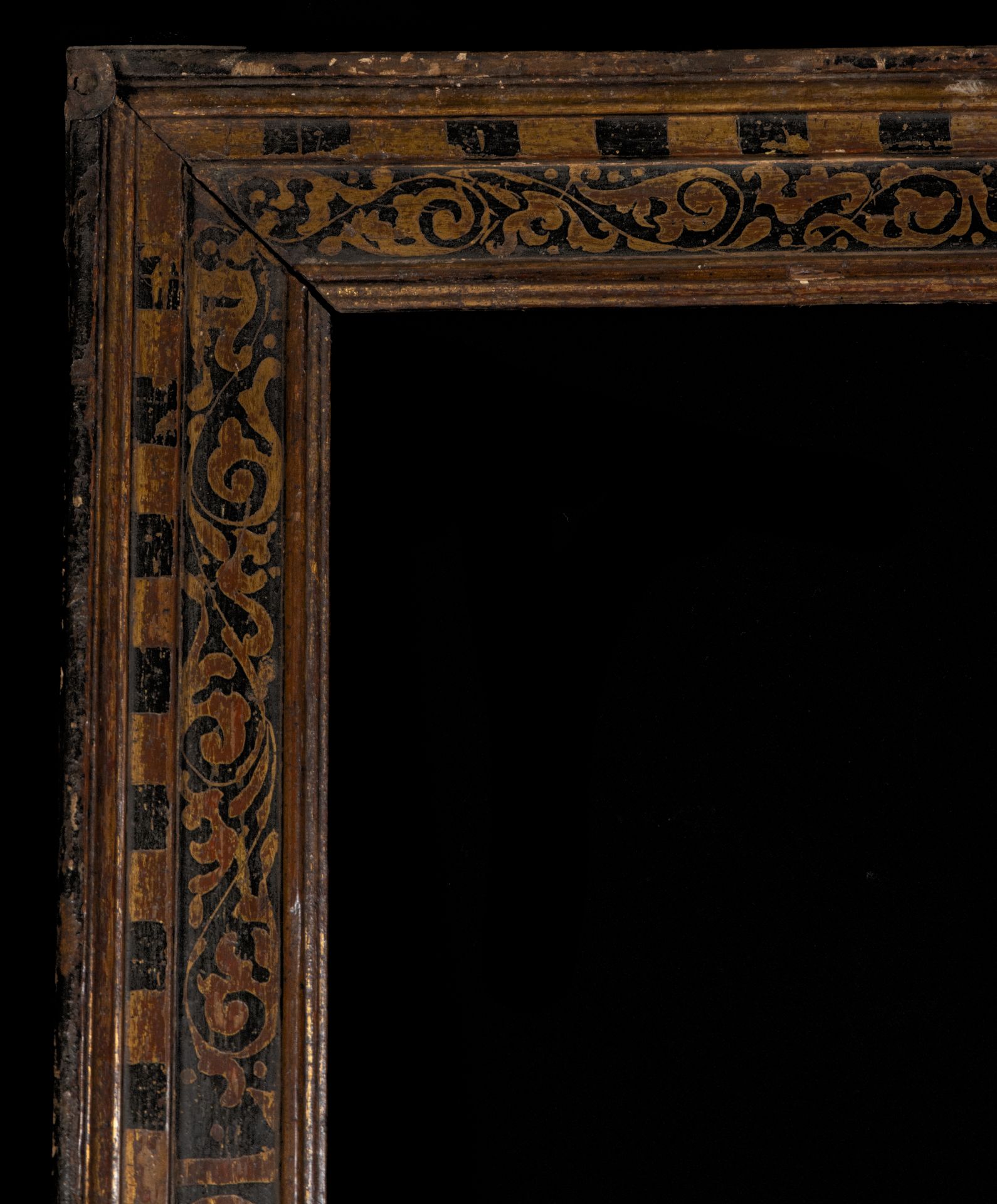 Spectacular antique sgraffito frame from the 16th century Hispanic Flemish from the 16th century - Image 6 of 7