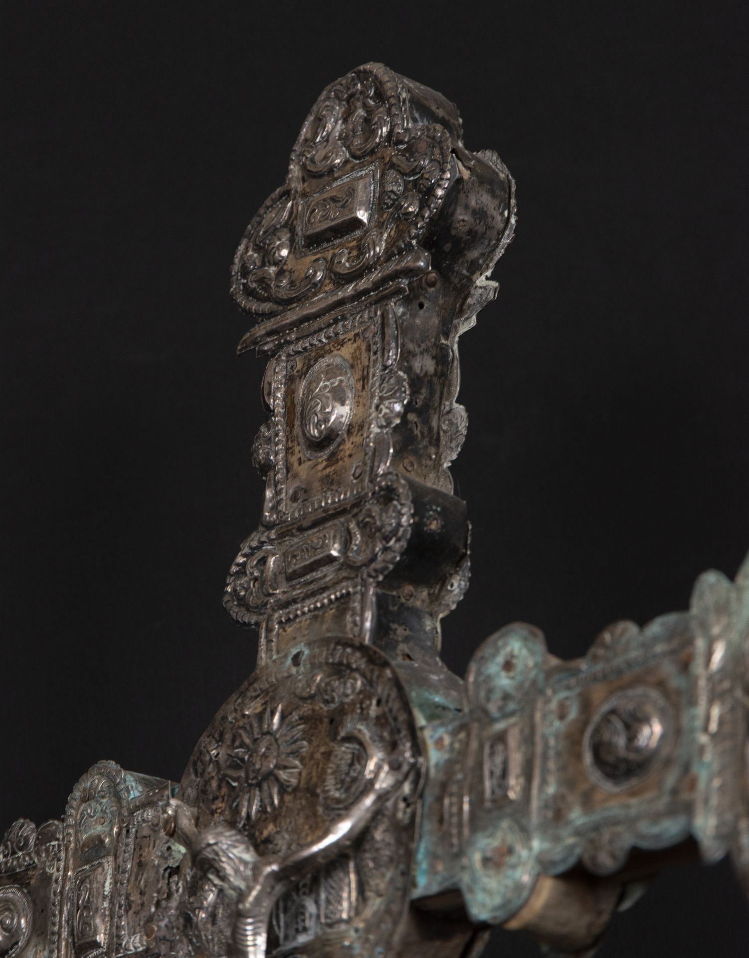 Large processional cross in colonial Peruvian silver from the 17th century, Viceroyalty of Peru, 17t - Bild 6 aus 10