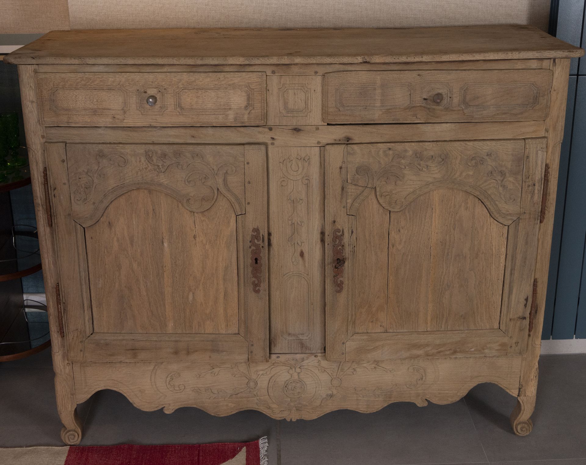 Provençal entredos chest of drawers from the 18th century, in wood in its color