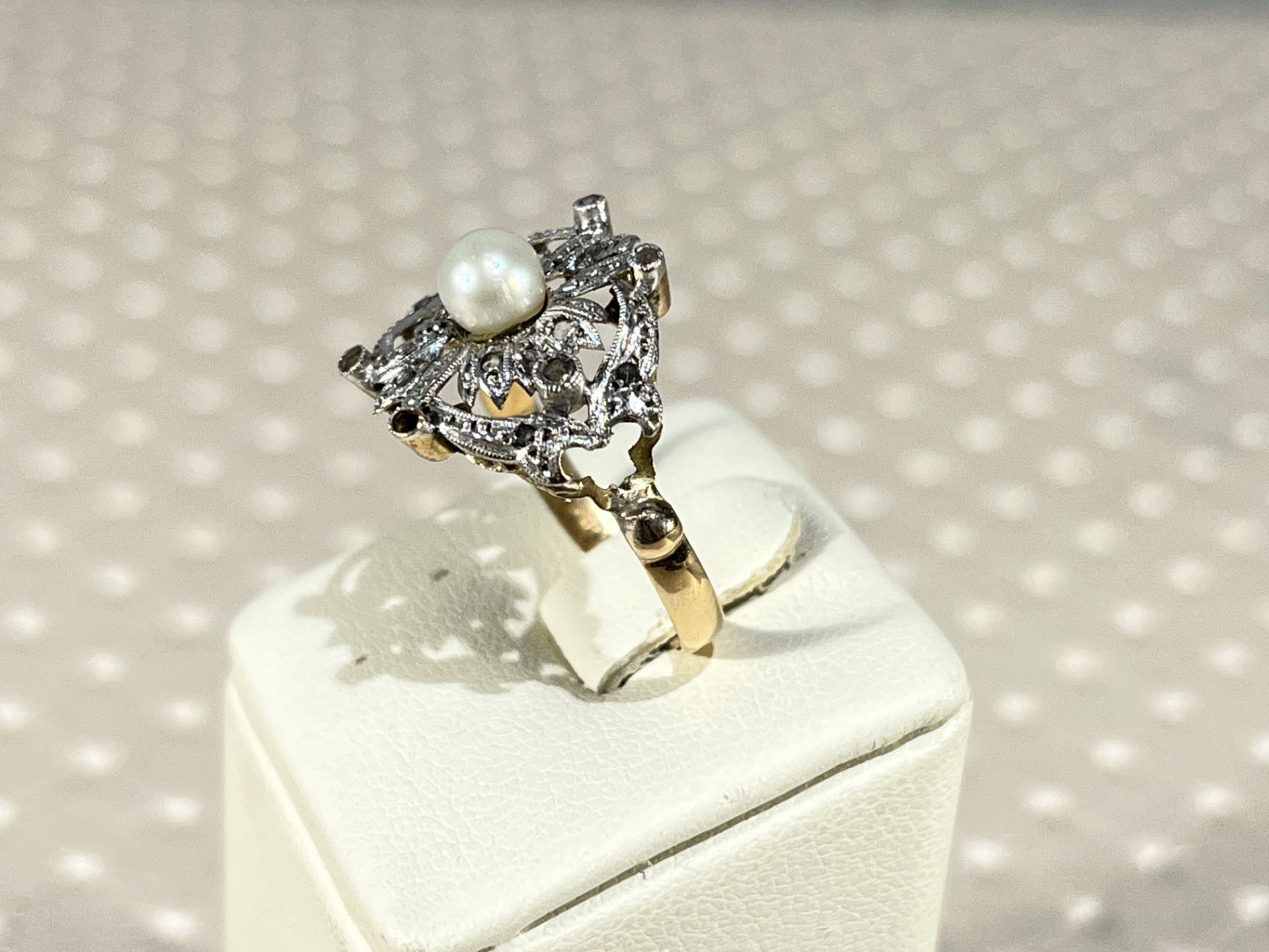 Elizabethan ring in 18k white and yellow GOLD and diamond tip - Bild 3 aus 4