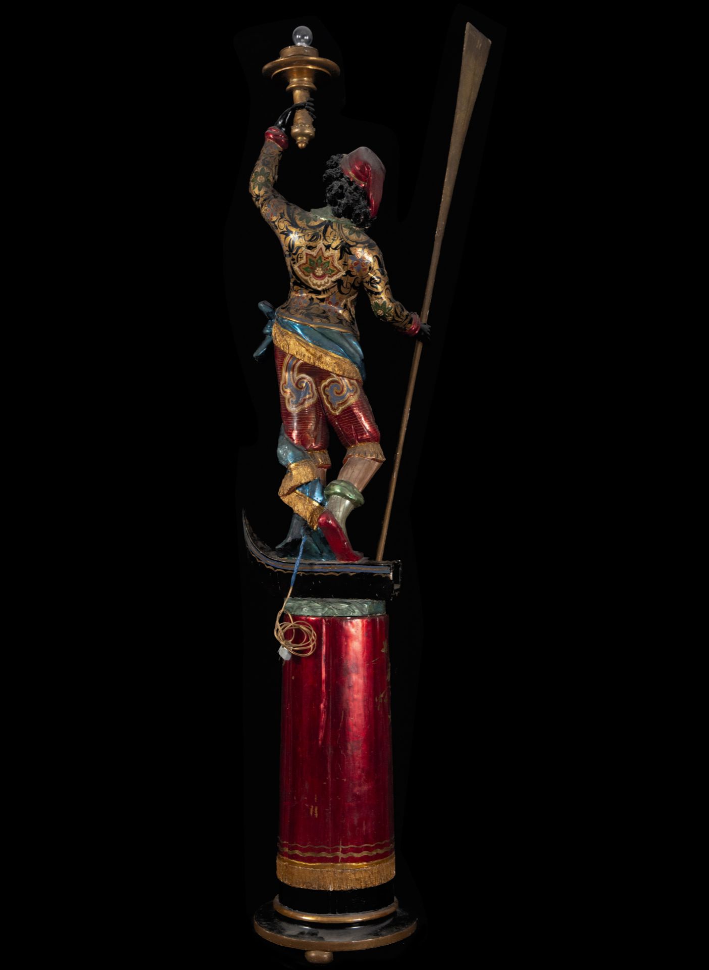Monumental Pair of Venetian Torcheros in bronze with velvet bases, 19th century - early 20th century - Image 12 of 26