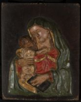 Wood relief of Virgin with Child in arms. Italian School of the 16th to early 17th centuries