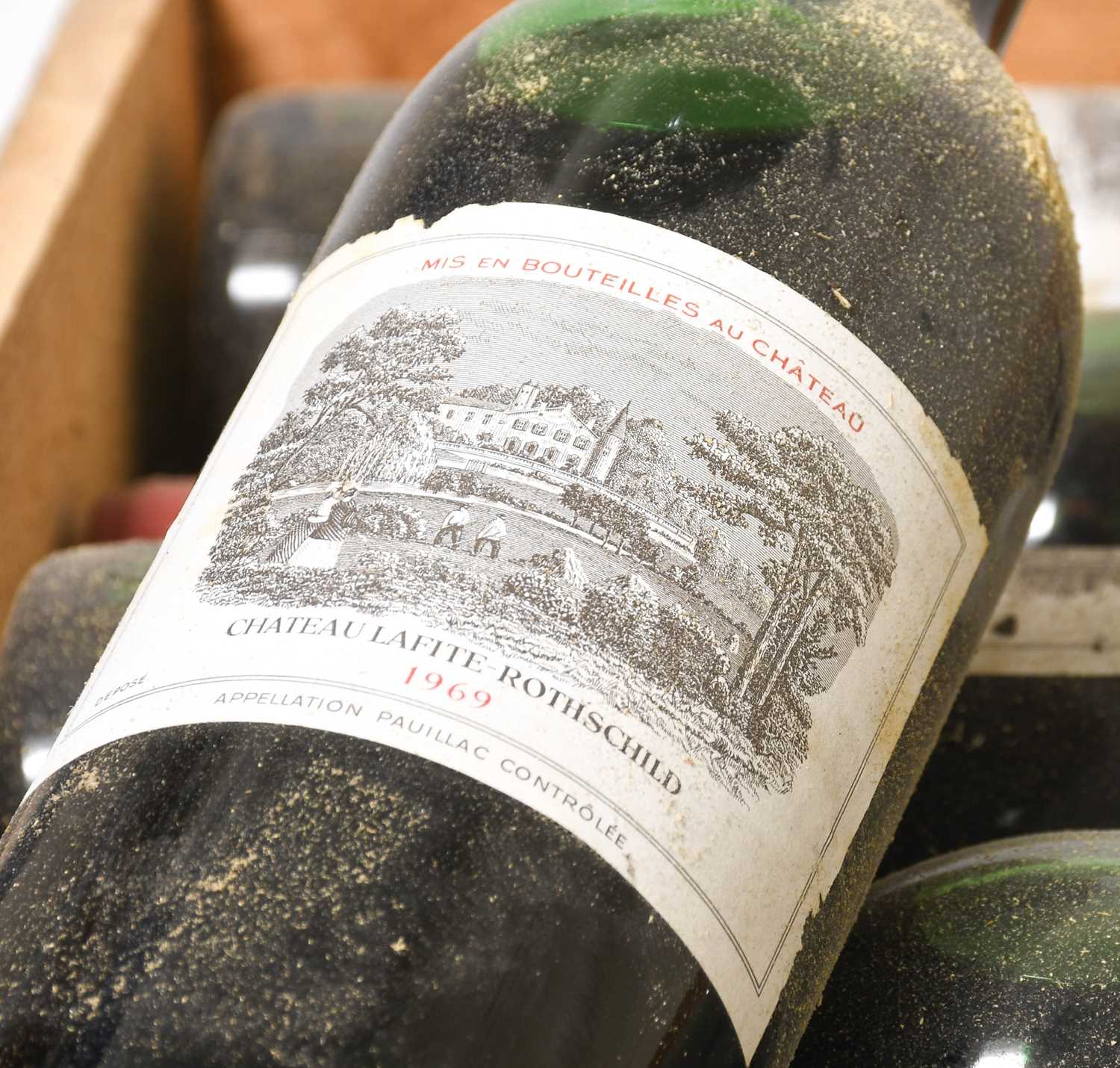Château Lafite Rothschild Grand Vin 1969, Pauillac (twelve bottles) - Image 2 of 13