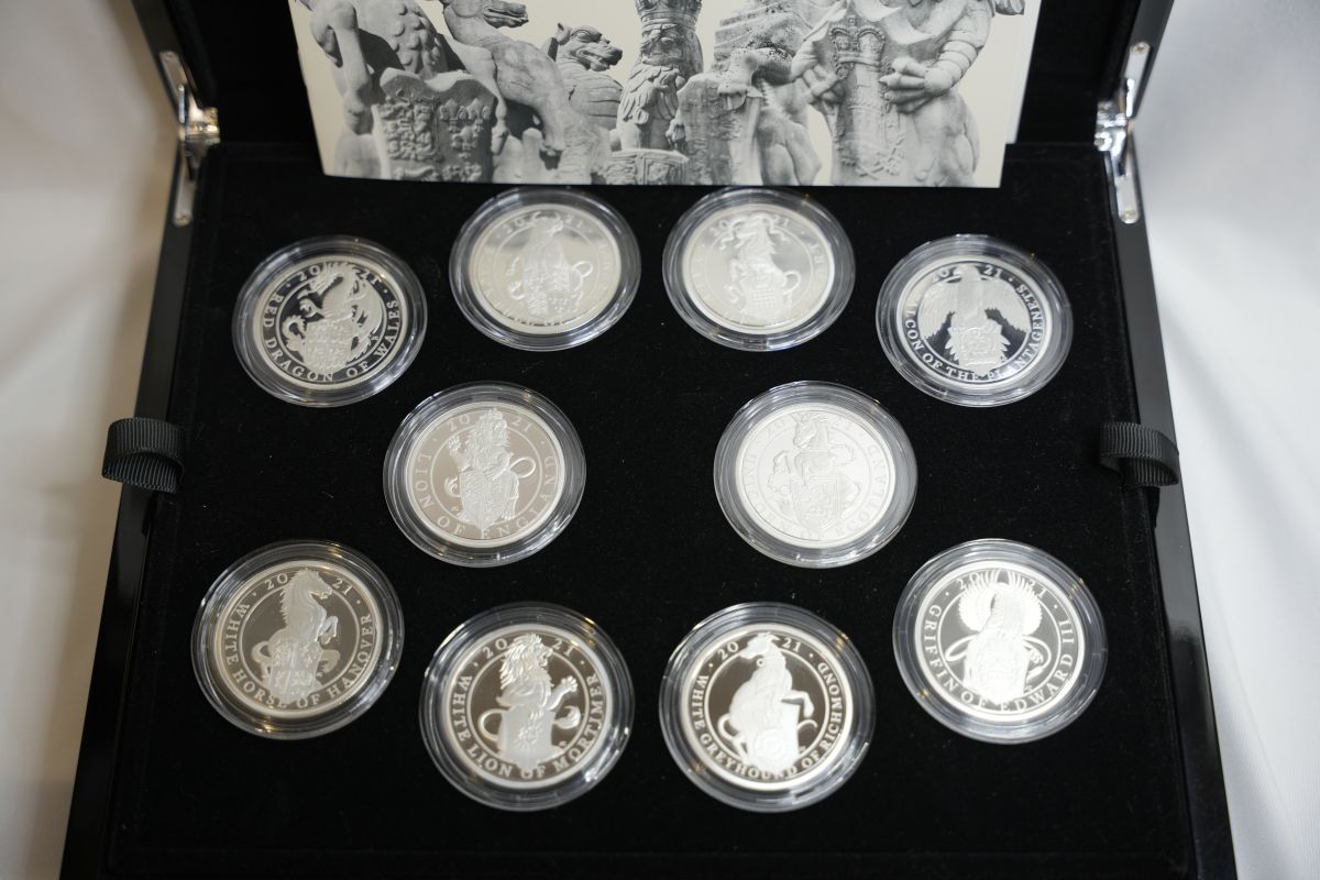 United Kingdom, Elizabeth II,  The Queen's Beasts 2021 Two-Ounce Silver Proof 10-Coin Set - Image 2 of 2