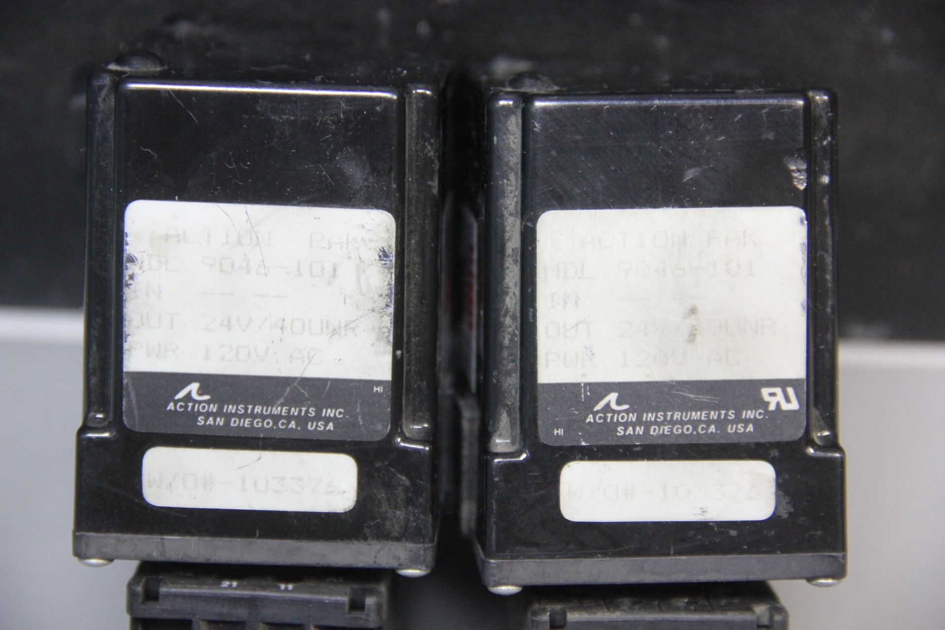 2 ACTION PAK POWER SUPPLY MODULES - Image 3 of 5