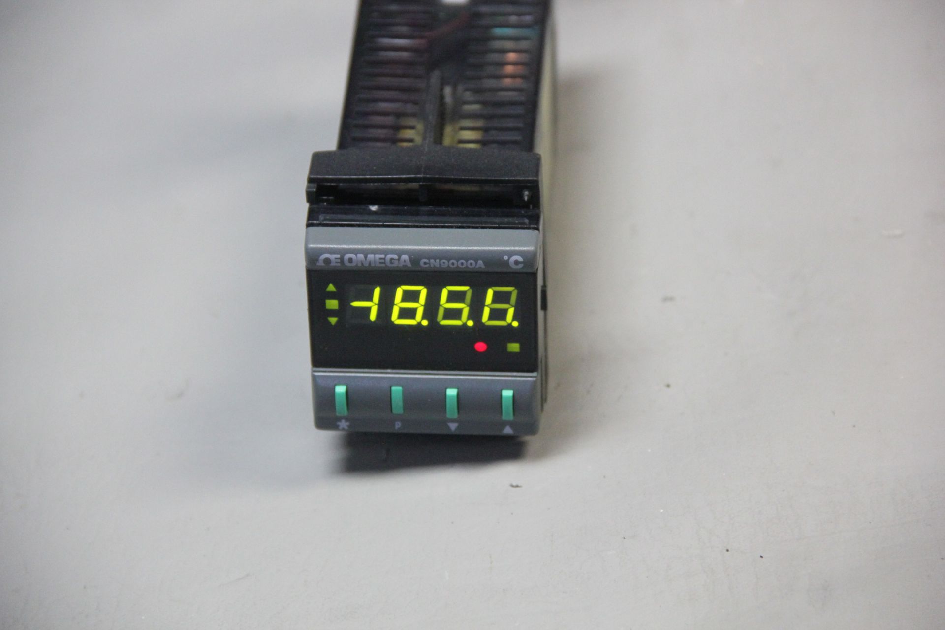 OMEGA DIGITAL TEMPERATURE CONTROLLER - Image 6 of 7